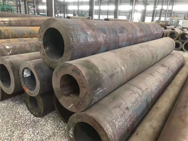 吐鲁番厚壁无缝钢管锻造